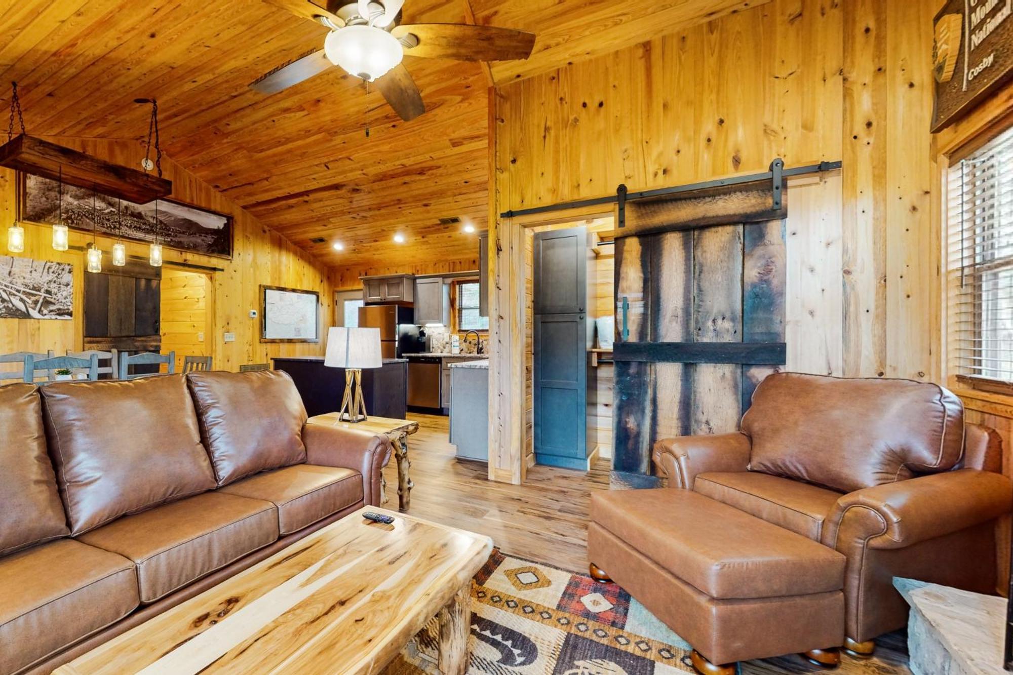 Rivers Edge Villa Cosby Exterior photo