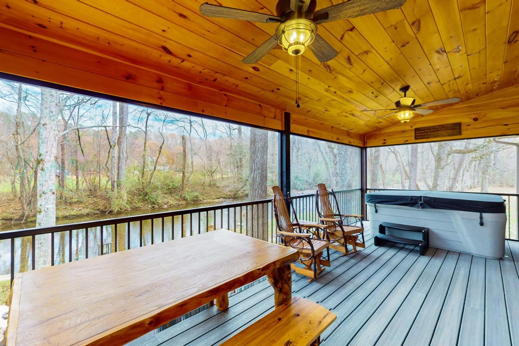 Rivers Edge Villa Cosby Exterior photo